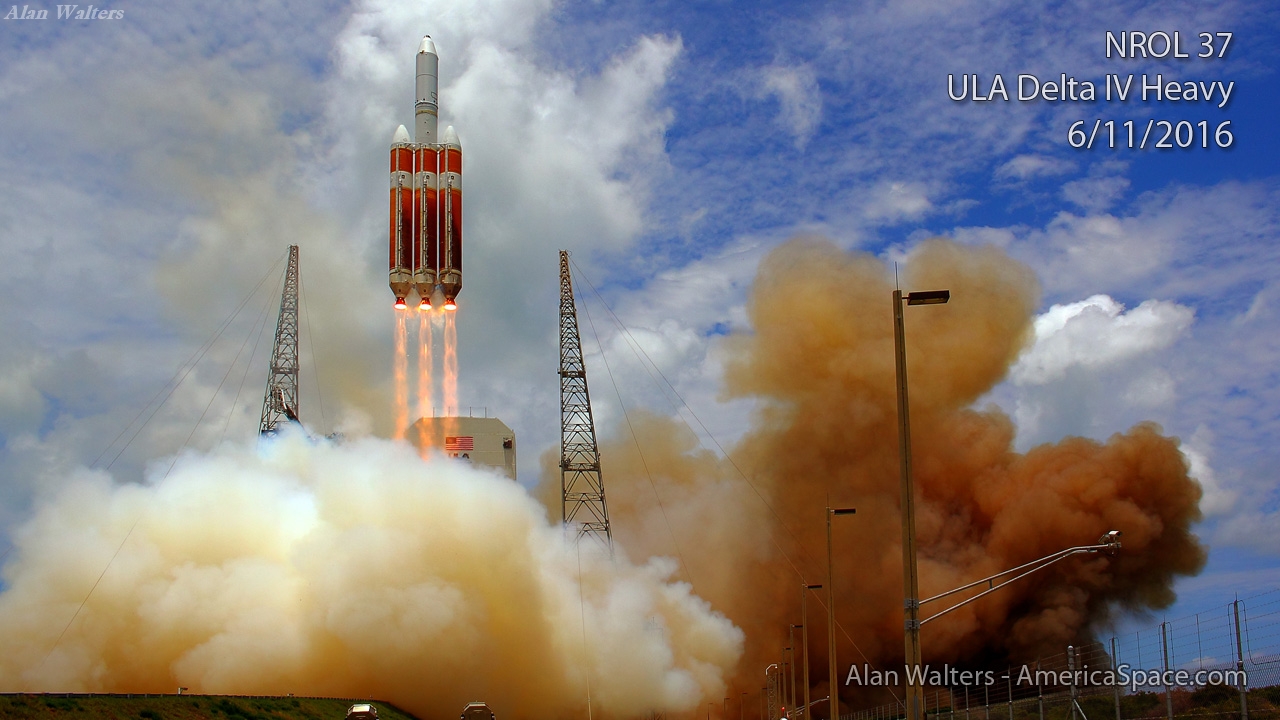 Delta IV Heavy launch